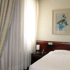 Отель Swiss International Venice Michelangelo 4* Стандартный номер с двуспальной кроватью фото 8