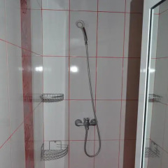Отель Guest House Emona Балчик ванная