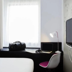 Отель ibis Styles Geneve Mont Blanc Швейцария, Женева - отзывы, цены и фото номеров - забронировать отель ibis Styles Geneve Mont Blanc онлайн комната для гостей фото 5
