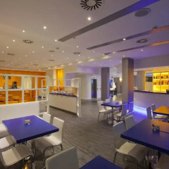 Отель Holiday Inn Express Rome - East детские мероприятия
