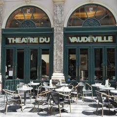 Отель B&B Vaudeville гостиничный бар