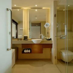 Отель The Westin Siray Bay Resort & Spa, Phuket Таиланд, Пхукет - отзывы, цены и фото номеров - забронировать отель The Westin Siray Bay Resort & Spa, Phuket онлайн ванная фото 2