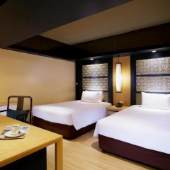 Отель Centra Central Station Bangkok 4* Улучшенный номер с 2 отдельными кроватями фото 4