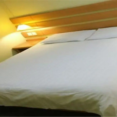 Отель Home Inn Chongqing Wanzhou Dianbao Road Wanda Plaza комната для гостей
