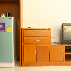 Отель Family Home Guesthouse Стандартный номер с различными типами кроватей фото 9