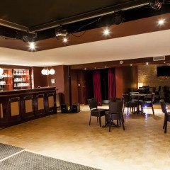 Progress Hotel развлечения