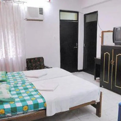Отель Lakeway Apartments and Rooms Непал, Покхара - отзывы, цены и фото номеров - забронировать отель Lakeway Apartments and Rooms онлайн комната для гостей фото 3