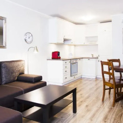 Отель Hosapartments City Center Улучшенные апартаменты с различными типами кроватей фото 18