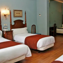Отель Hostal Victoria II Испания, Мадрид - отзывы, цены и фото номеров - забронировать отель Hostal Victoria II онлайн сейф в номере
