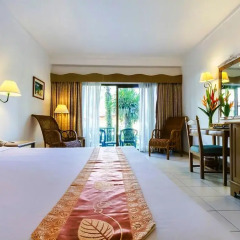 Отель Amora Beach Resort Phuket 4* Стандартный номер разные типы кроватей
