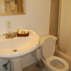 District Hotel 2* Стандартный номер с 2 отдельными кроватями фото 9