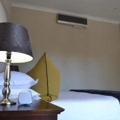 Отель The Capital Guest House 4* Номер Делюкс