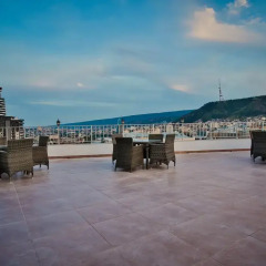 Orion Hostel Plus Тбилиси бассейн