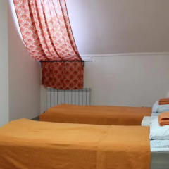 Kazan-OK - Hostel Стандартный номер с 2 отдельными кроватями (общая ванная комната) фото 4