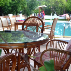 Ipek Hotel Camyuva питание