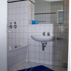 Отель in Dresden am Elbufer Германия, Дрезден - отзывы, цены и фото номеров - забронировать отель in Dresden am Elbufer онлайн ванная фото 2
