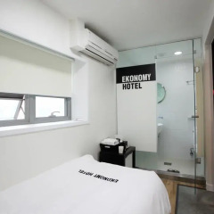 Отель Ekonomy Myeongdong Central 3* Стандартный номер фото 3
