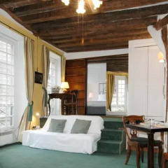 Отель Appartment Chatelet 100 Париж комната для гостей фото 4