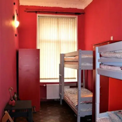 Late Breakfast Club Hotel 2* Кровать в общем номере фото 5