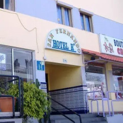 Отель Hostal Casa De Huéspedes San Fernando - Adults Only Стандартный номер с различными типами кроватей фото 20