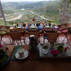 Отель Tres Bandeiras Guest House B&B питание