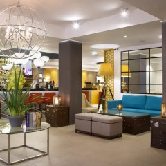 Гостиница DoubleTree by Hilton Kazan City Center в Казани - забронировать гостиницу DoubleTree by Hilton Kazan City Center, цены и фото номеров Казань интерьер отеля фото 2