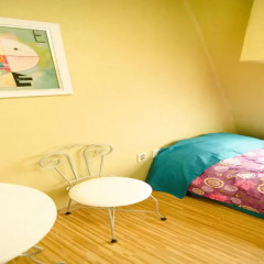 Kimchee Sinchon Guesthouse - Hostel Стандартный номер с различными типами кроватей фото 20