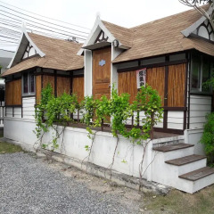 Отель De Coco House Sriracha 3* Бунгало Делюкс с различными типами кроватей