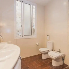 Отель Hostal Girona 2* Номер с общей ванной комнатой фото 5