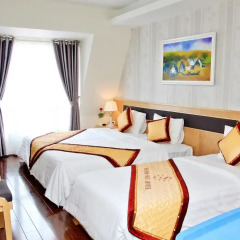 Hanoi Sky Hotel 3* Семейный люкс с двуспальной кроватью