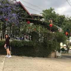 Отель Flower Homestay Далат спортивное сооружение