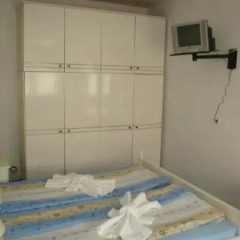 Отель Guest House Rai бассейн