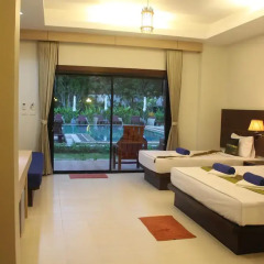 Отель Golden Bay Cottage 3* Бунгало Делюкс с различными типами кроватей фото 28
