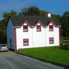 Отель Riverbank Cottages парковка