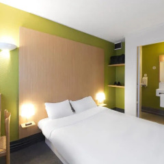 Отель B&B Hôtel RENNES Nord St Grégoire 2* Стандартный номер с различными типами кроватей