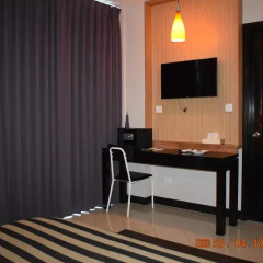 Отель The Beehive 3* Номер Бизнес с различными типами кроватей фото 2