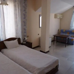 Lazur Hotel 2* Стандартный номер фото 6