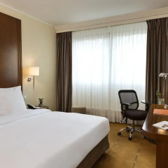 Отель Warwick Geneva 4* Стандартный номер с различными типами кроватей фото 7