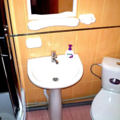 Гостиница Flat on Chkalova street Украина, Николаев - отзывы, цены и фото номеров - забронировать гостиницу Flat on Chkalova street онлайн ванная