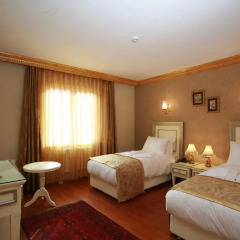 Maywood Hotel 3* Стандартный номер с различными типами кроватей фото 4
