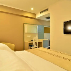 Capital Tirana Hotel 3* Стандартный номер с различными типами кроватей фото 8