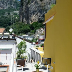 Отель Amalfi Luxury House 2* Стандартный номер с двуспальной кроватью фото 47