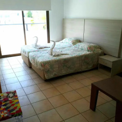 Апартаменты Andries Apartments комната для гостей фото 2
