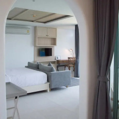Отель Costa Well Resort Pattaya 4* Номер Делюкс с различными типами кроватей фото 3
