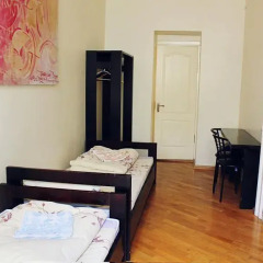 Old City Hostel Стандартный номер с 2 отдельными кроватями