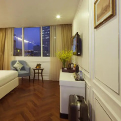 A & Em Hotel - 19 Dong Du 3* Номер Делюкс с различными типами кроватей фото 7