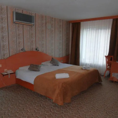 Отель Новиз 4* Стандартный номер с двуспальной кроватью фото 2