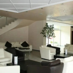 Отель Menada Oasis Resort Apartments Болгария, Солнечный берег - отзывы, цены и фото номеров - забронировать отель Menada Oasis Resort Apartments онлайн гостиничный бар