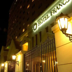 Hotel Francs вид на фасад фото 2