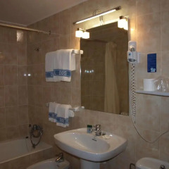 Отель Hostal Dos Rios Стандартный номер с различными типами кроватей